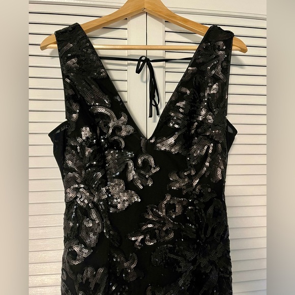 bebe Black Floral Sequin Sleeveless Cocktail Party NYE Dress - Picture 2 of 8